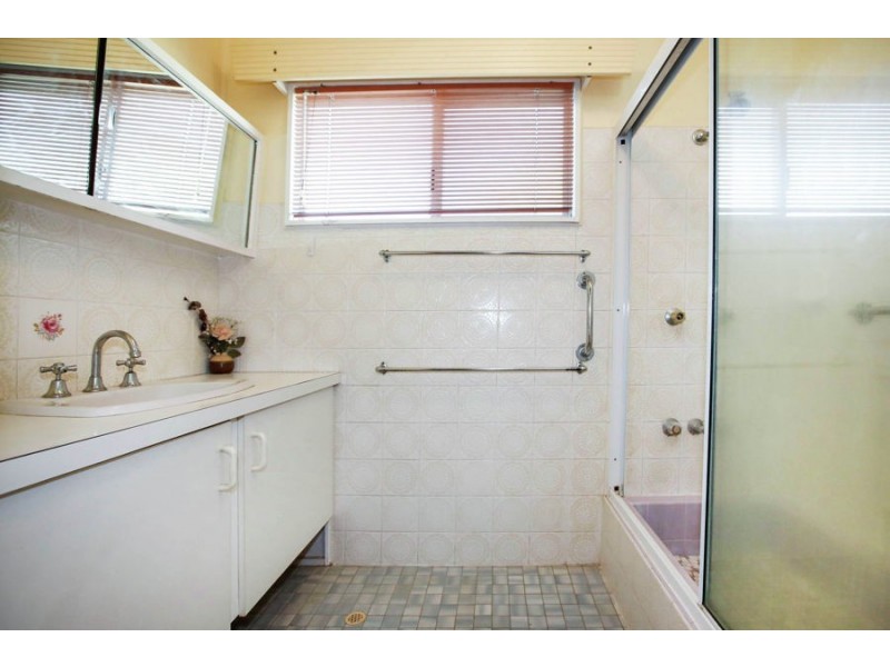 4 Arago Court, Wulguru QLD 4811