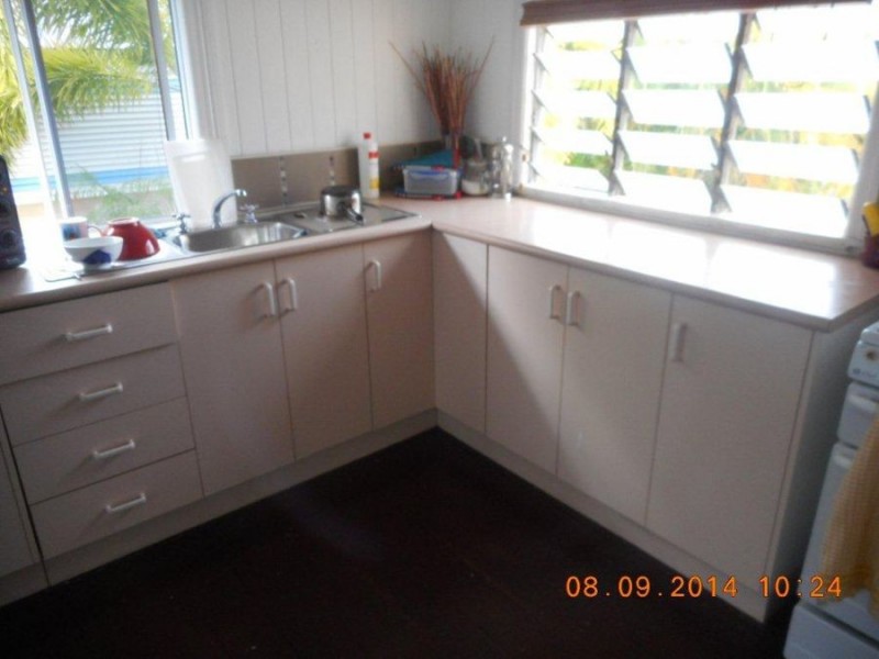 1/12 Humphrey Street, West End QLD 4810