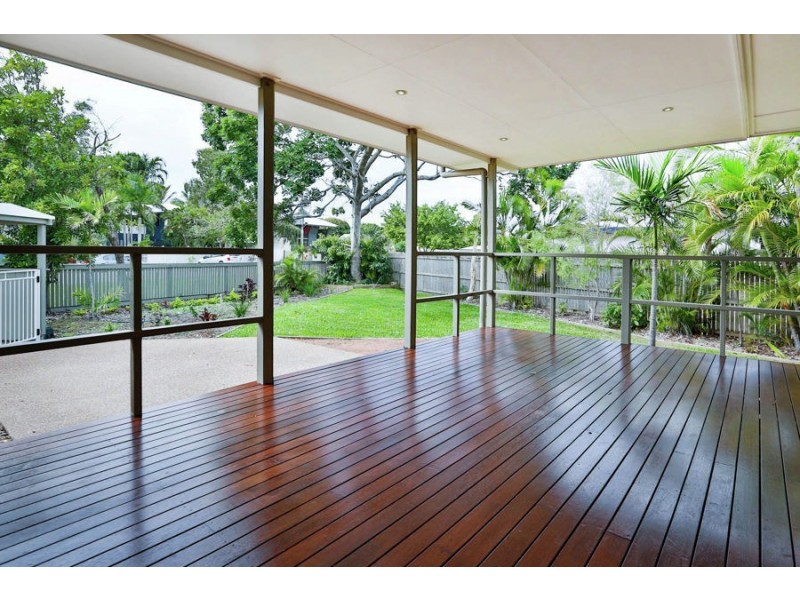 24 Rose Street, North Ward QLD 4810