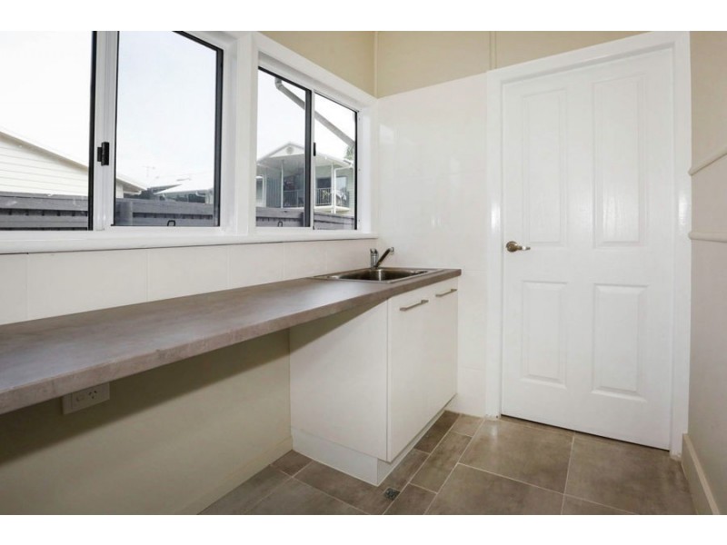 24 Rose Street, North Ward QLD 4810