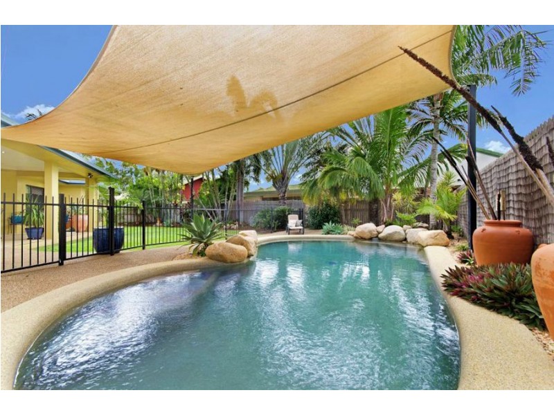 7 Sweetgum Place, Kirwan QLD 4817