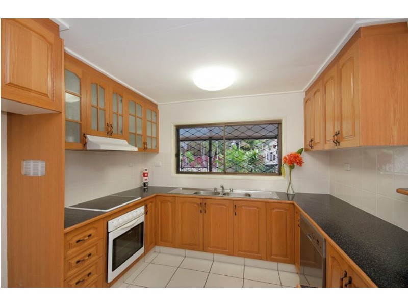 18 Bunya Street, Bushland Beach QLD 4818