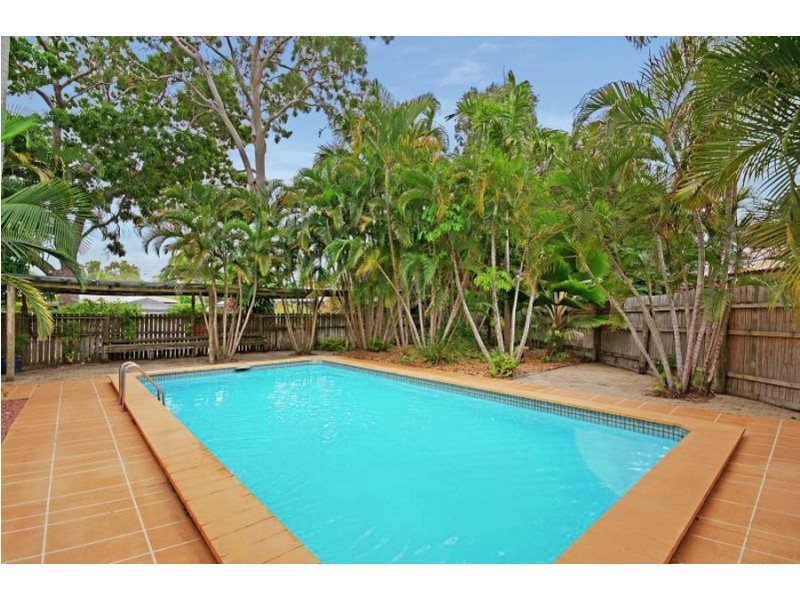 20 Lotus Court, Bushland Beach QLD 4818