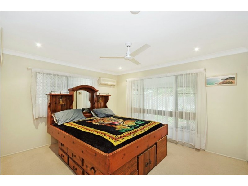 20 Lotus Court, Bushland Beach QLD 4818