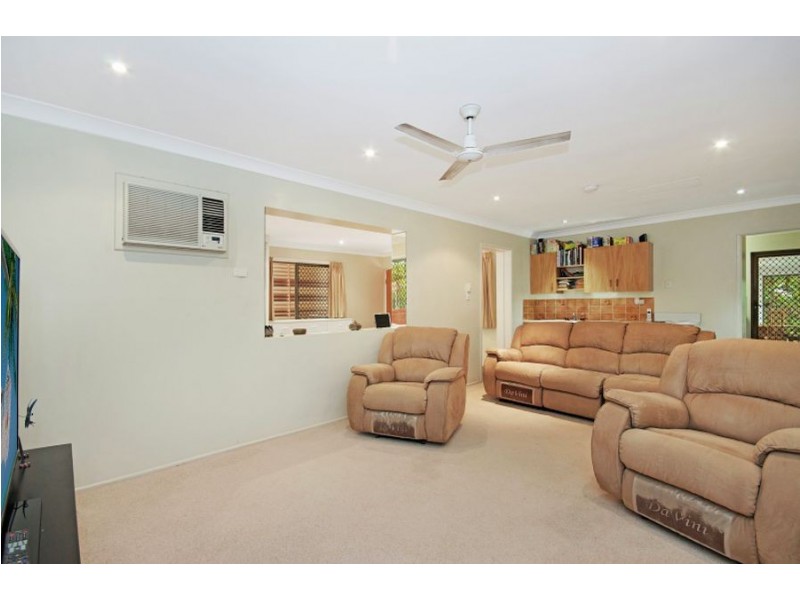 20 Lotus Court, Bushland Beach QLD 4818
