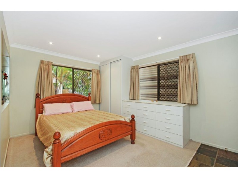 20 Lotus Court, Bushland Beach QLD 4818