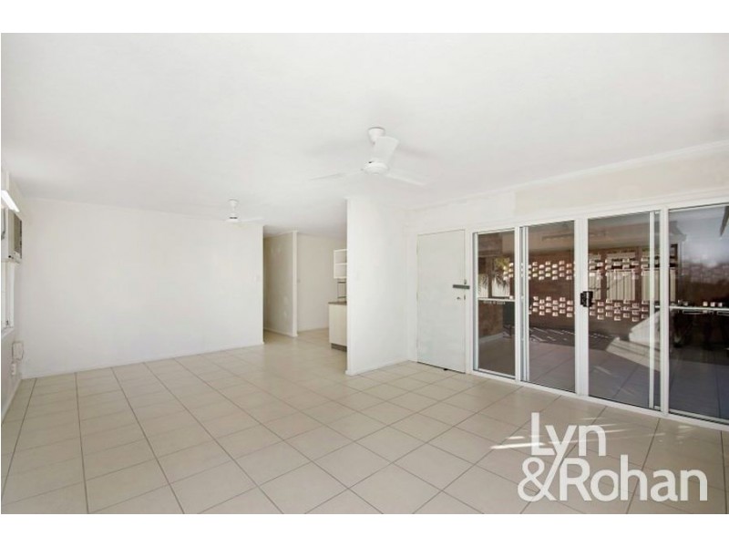 12 Kane Street, Mundingburra QLD 4812