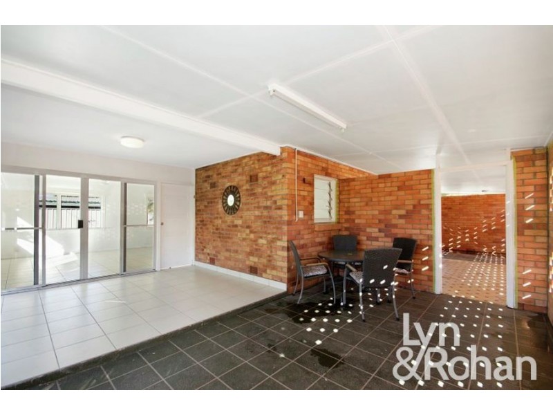 12 Kane Street, Mundingburra QLD 4812
