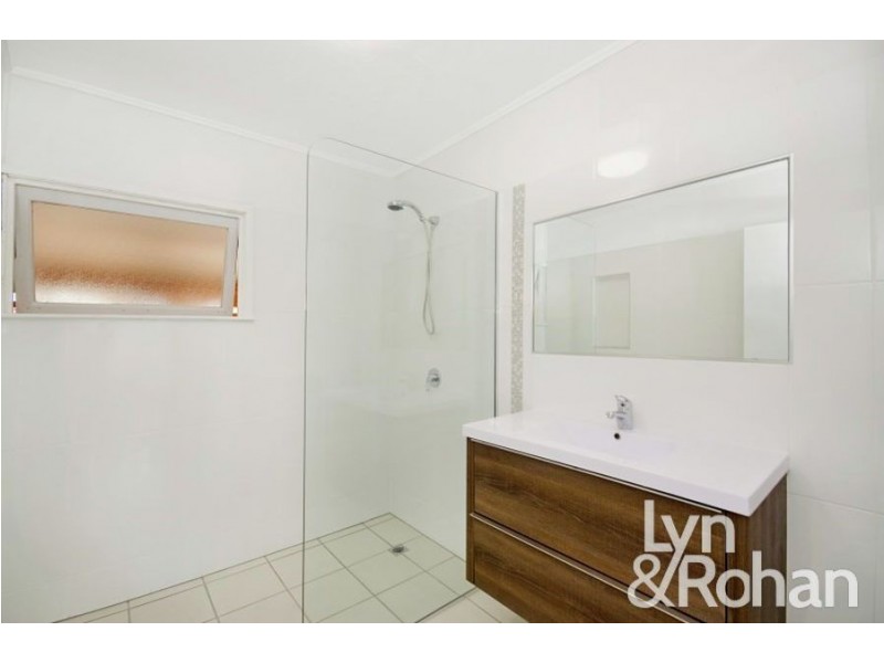 12 Kane Street, Mundingburra QLD 4812