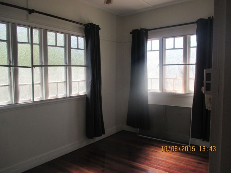 32 Urquhart Street, Currajong QLD 4812