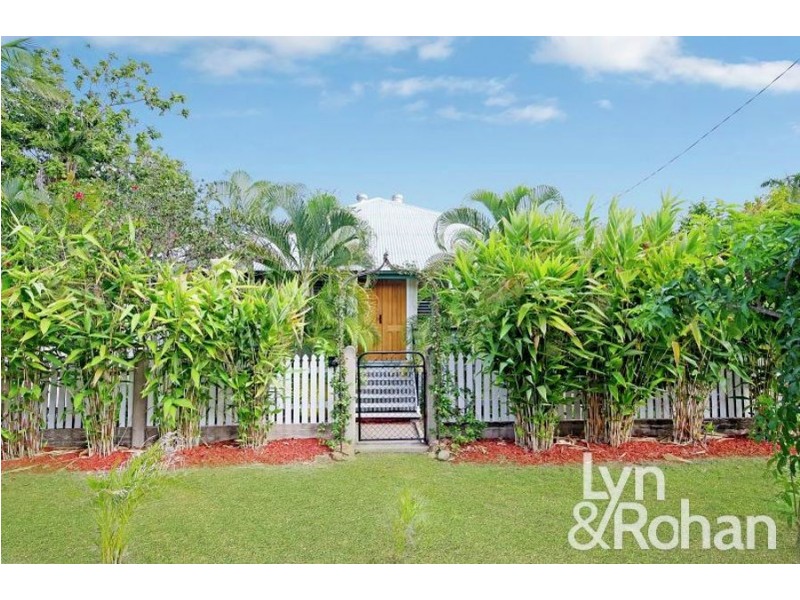 6 Garrick Street, West End QLD 4810