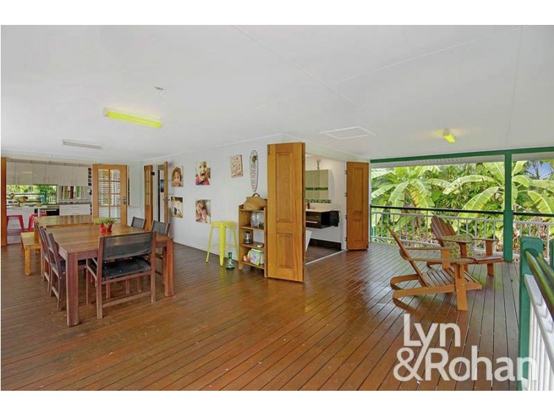 6 Garrick Street, West End QLD 4810