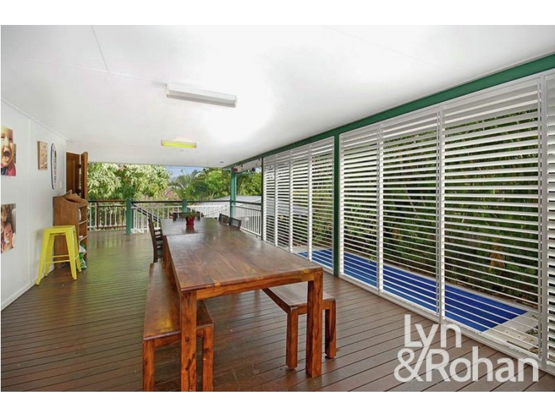 6 Garrick Street, West End QLD 4810