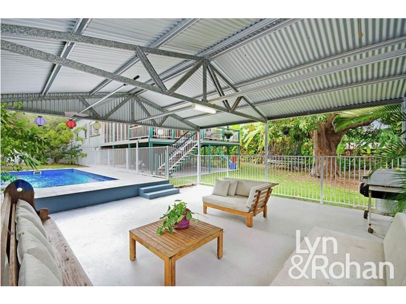 6 Garrick Street, West End QLD 4810