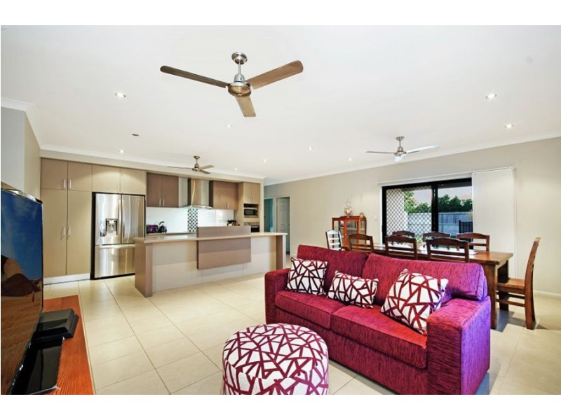 26 Twinview Terrace, Idalia QLD 4811