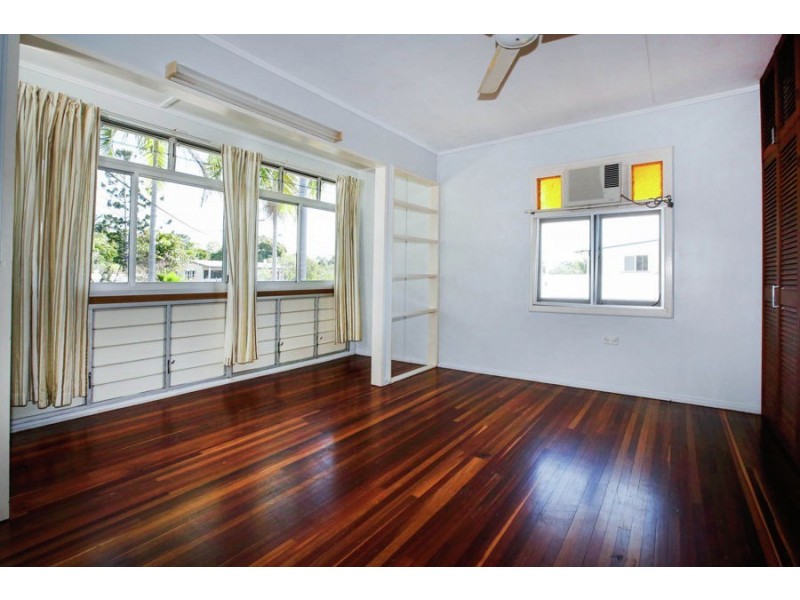 5 Caroline Street, Aitkenvale QLD 4814