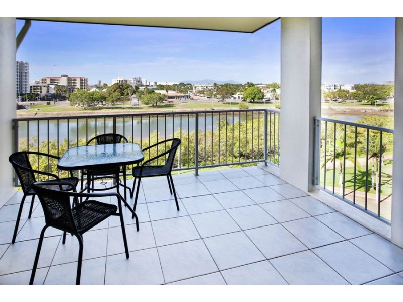 71/11 Stanley Street, Townsville City QLD 4810