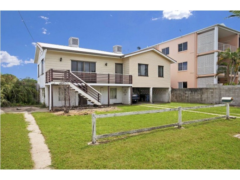 19 Lindsay Street, Rosslea QLD 4812