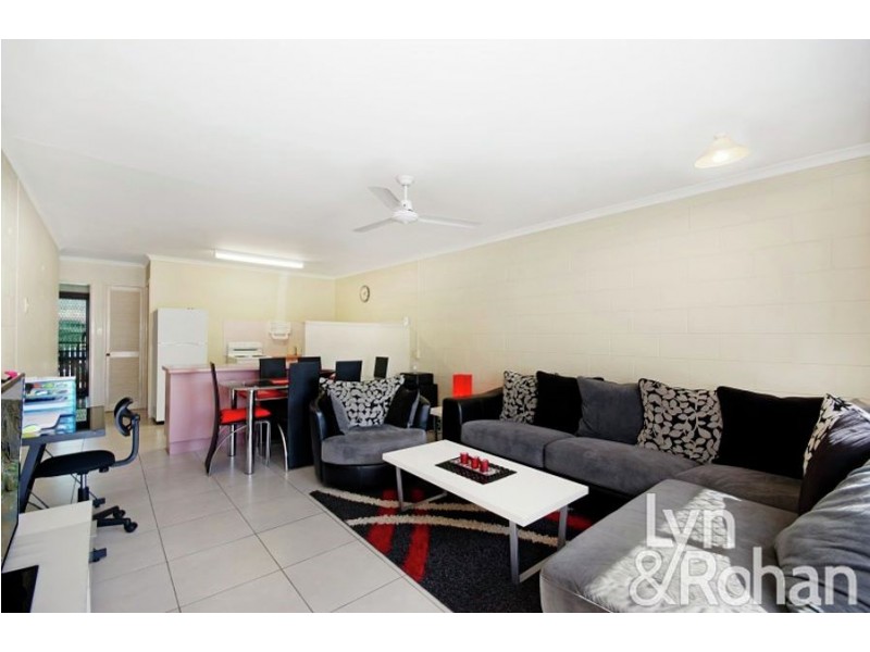 3/1 Halloran Street, Hermit Park QLD 4812