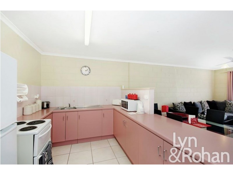 3/1 Halloran Street, Hermit Park QLD 4812