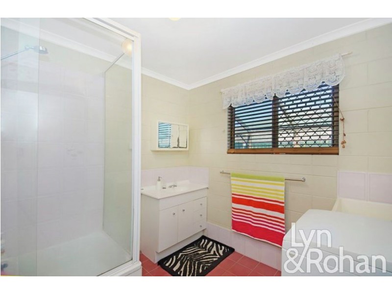 3/1 Halloran Street, Hermit Park QLD 4812