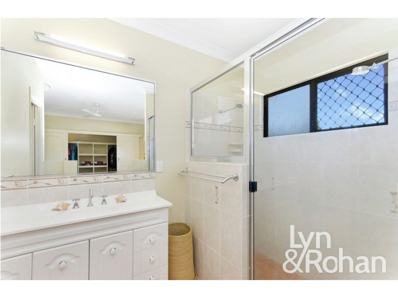 41 Bamboo Crescent, Mount Louisa QLD 4814