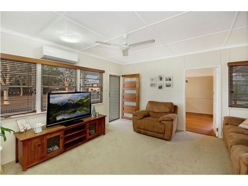 30 Royal Street, Wulguru QLD 4811