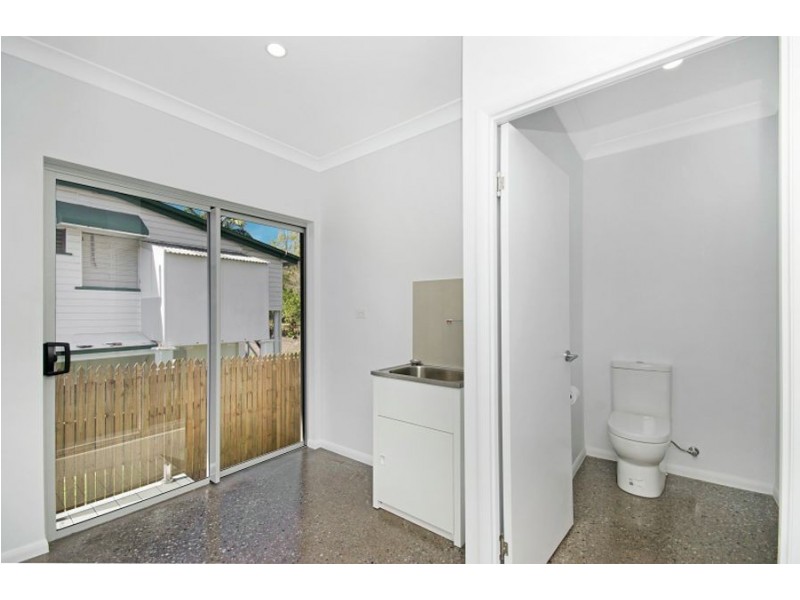 29 Hubert Street, South Townsville QLD 4810