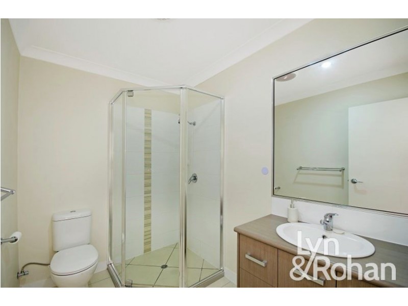 2/1 Covey Court, Burdell QLD 4818