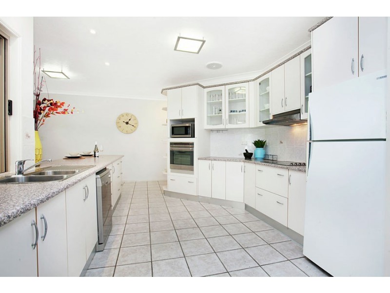 9 Chatsworth Crescent, Annandale QLD 4814