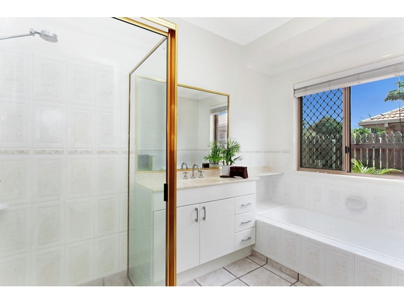 9 Chatsworth Crescent, Annandale QLD 4814