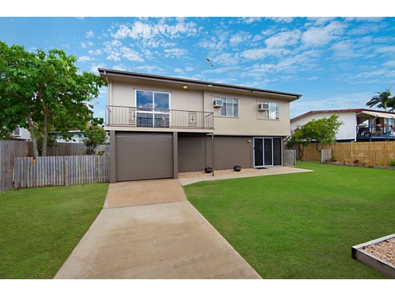 27 Davies Street, Mount Louisa QLD 4814