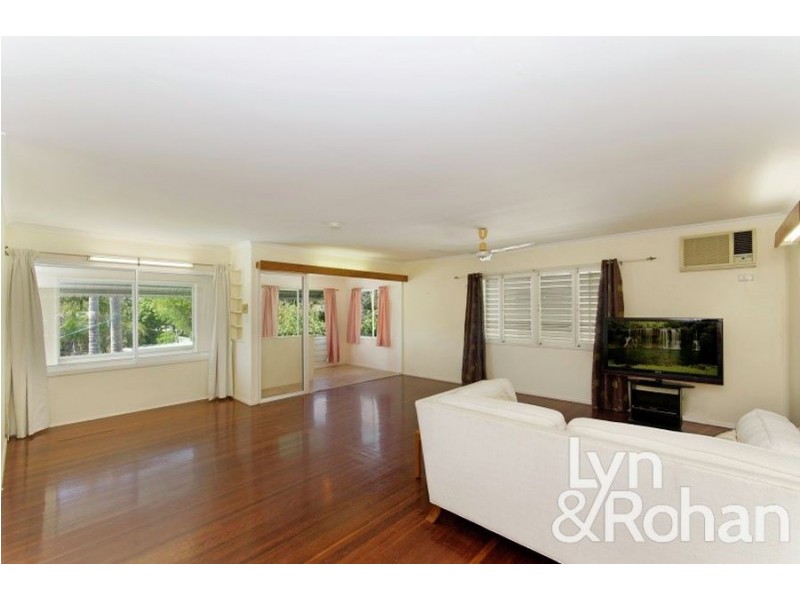 11 Choonda Street, Cranbrook QLD 4814