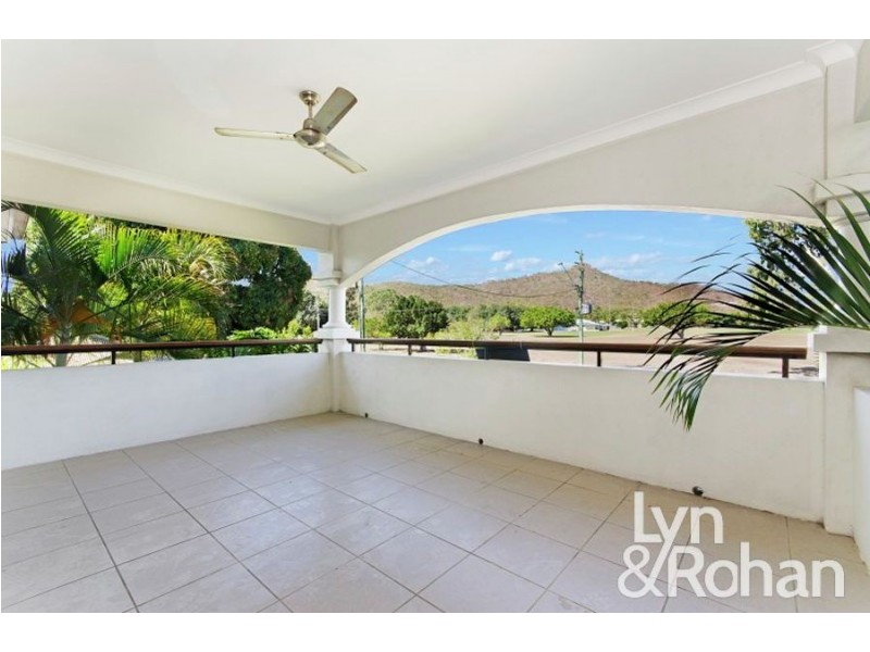 2/38 Percy Street, West End QLD 4810