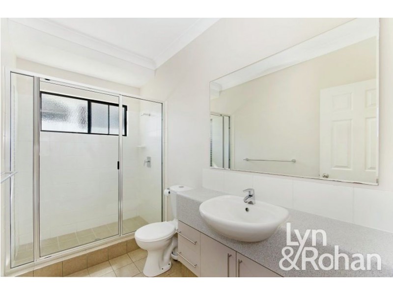 2/38 Percy Street, West End QLD 4810