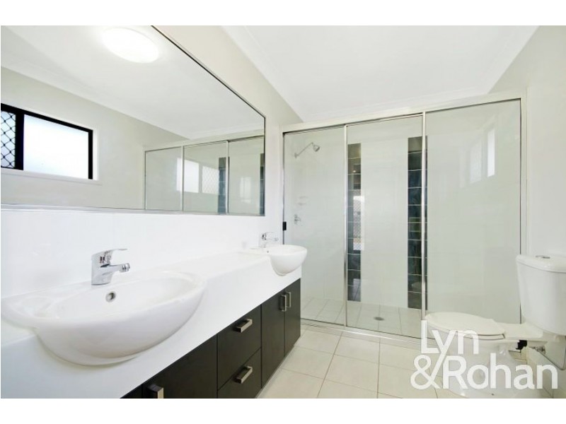 22 Aintree Avenue, Mount Low QLD 4818