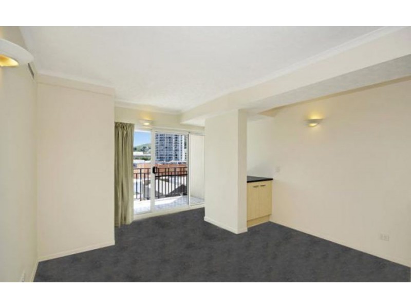 21/86-124 Ogden Street, Townsville City QLD 4810