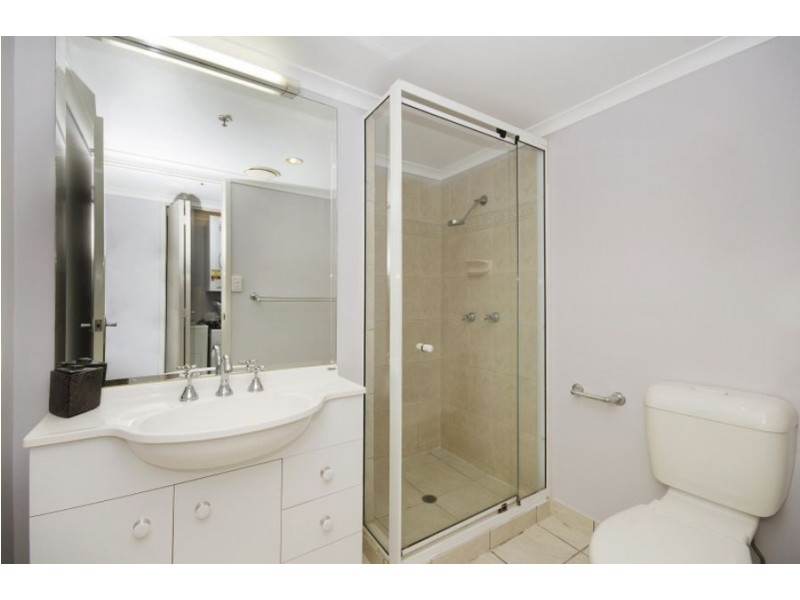 21/86-124 Ogden Street, Townsville City QLD 4810