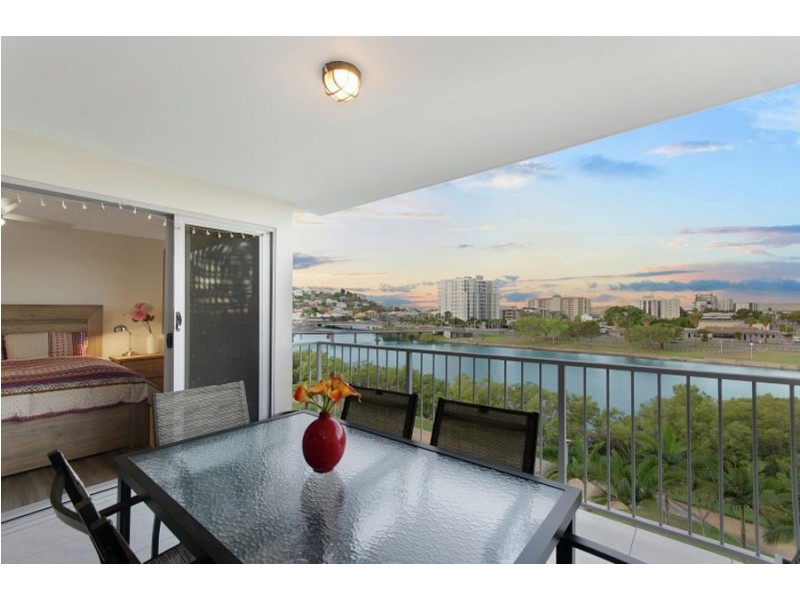 66/11-17 Stanley Street, Townsville City QLD 4810