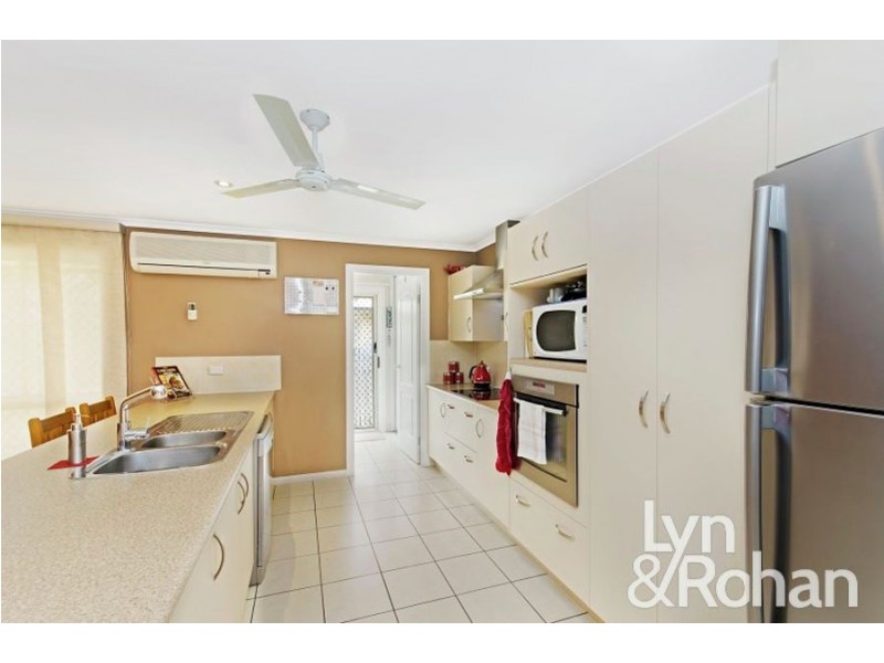 25 Crossman Place, Kirwan QLD 4817