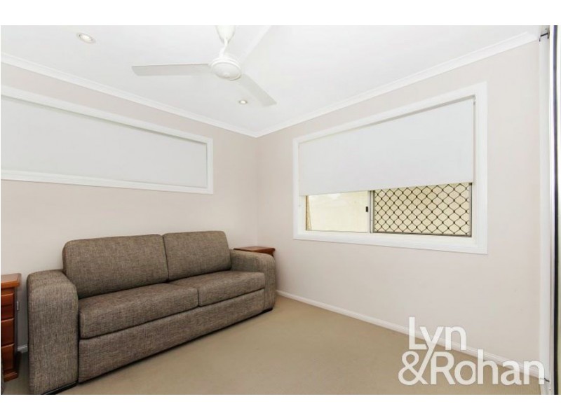 25 Crossman Place, Kirwan QLD 4817