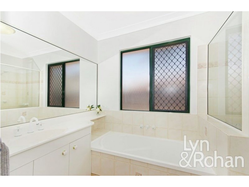 8 Sonata Place, Kirwan QLD 4817