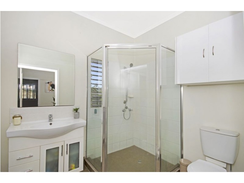 7 Bartlett Avenue, Mundingburra QLD 4812