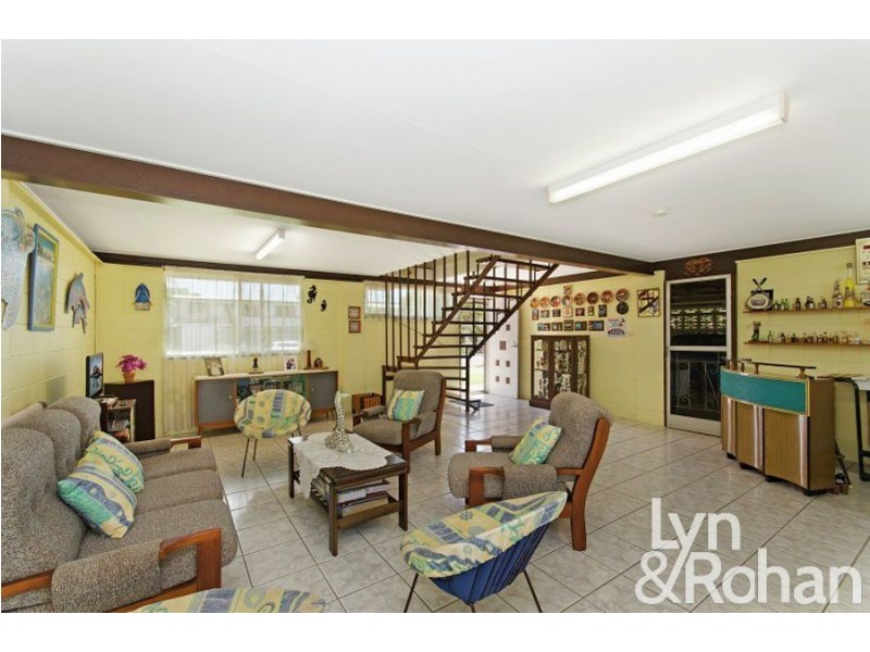 10 Tamarind Street, Kirwan QLD 4817