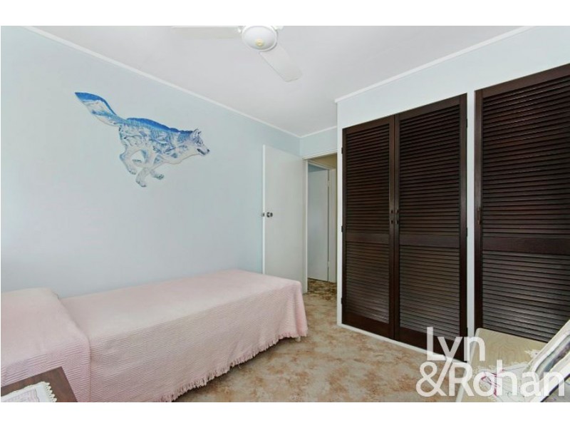 10 Tamarind Street, Kirwan QLD 4817