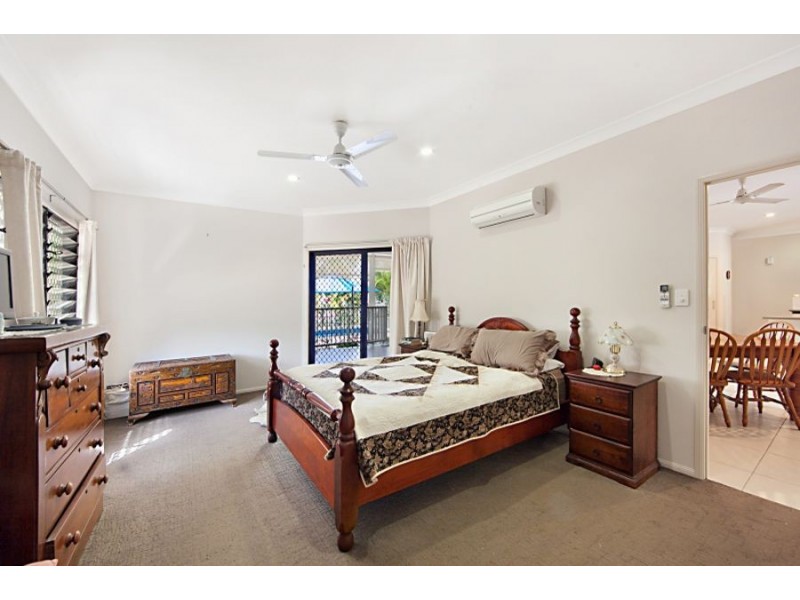 13 Endeavour Road, Bluewater Park QLD 4818