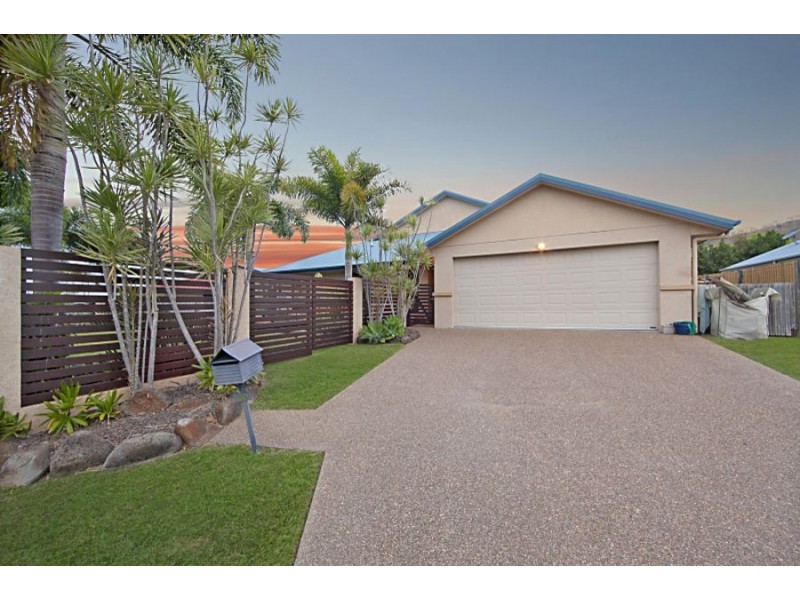 30 Crestbrook Drive, Mount Louisa QLD 4814