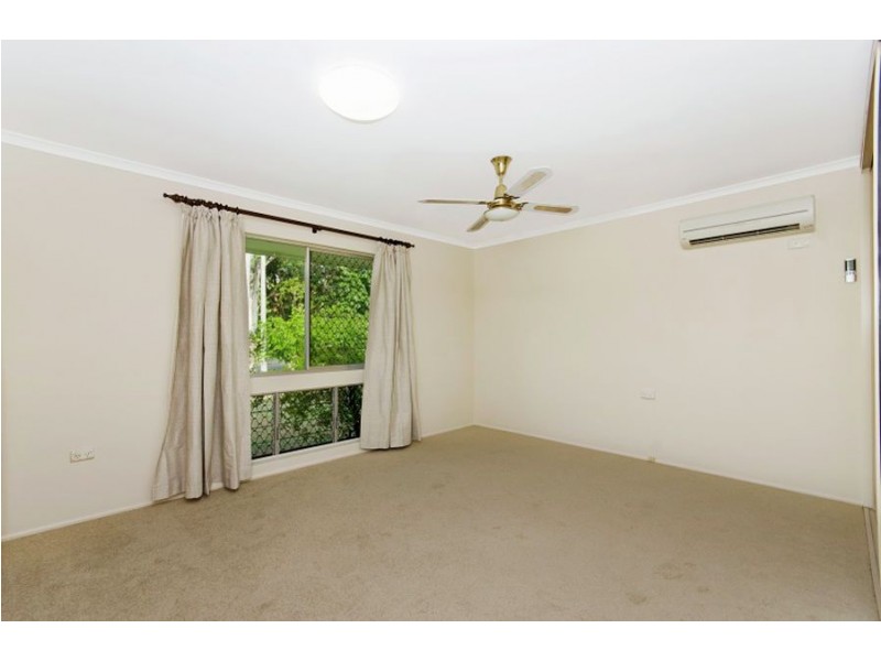 8 Framara Drive, Kelso QLD 4815