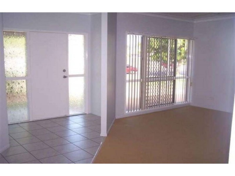 12 Sandstone Drive, Kirwan QLD 4817