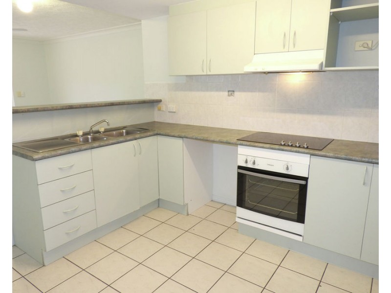 3/123 Eyre Street, North Ward QLD 4810